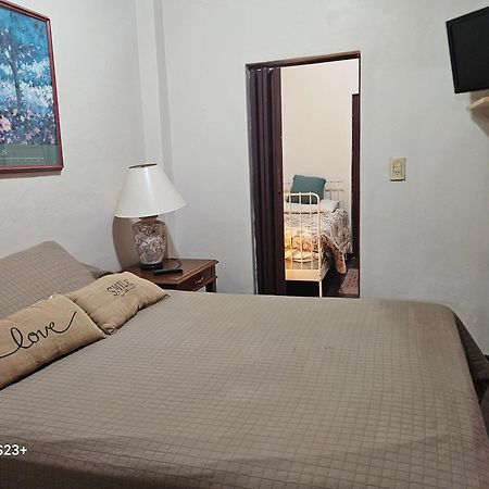 לינה וארוחת בוקר Lujan de Cuyo Quinta Ugarte מראה חיצוני תמונה