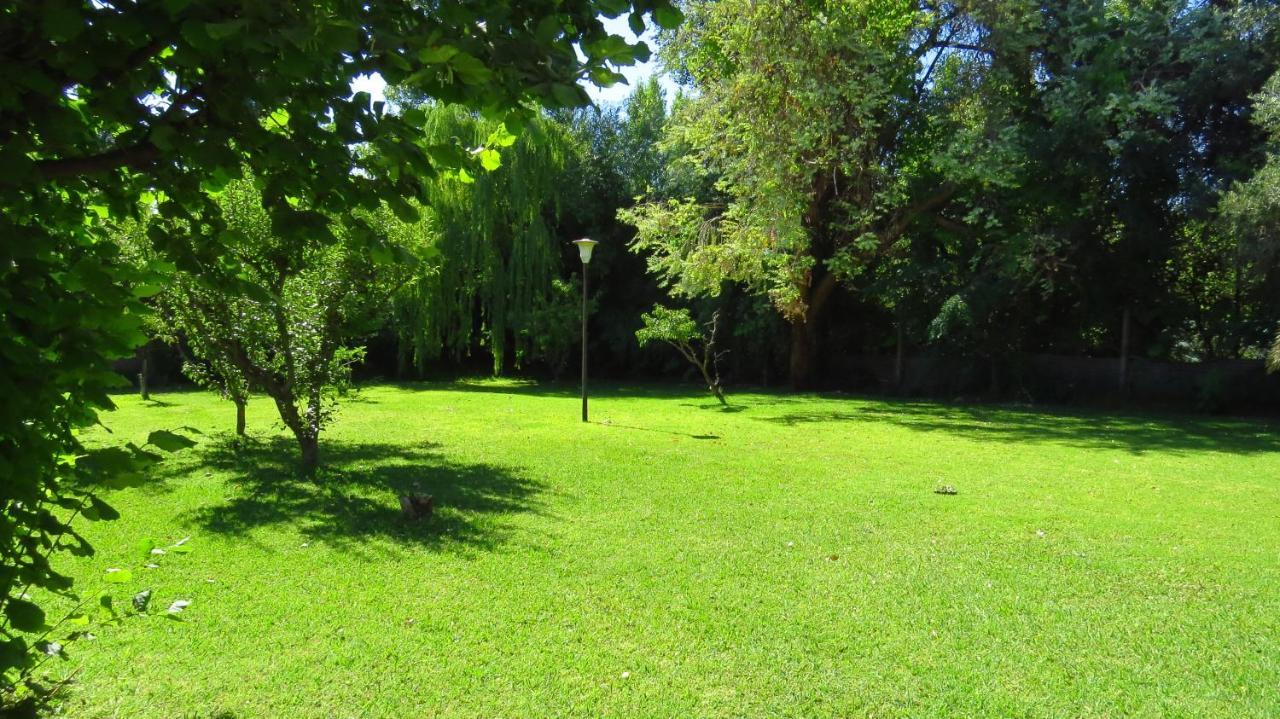 לינה וארוחת בוקר Lujan de Cuyo Quinta Ugarte מראה חיצוני תמונה